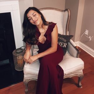 Lulu’s Perfect Opportunity Burgundy Maxi Dress